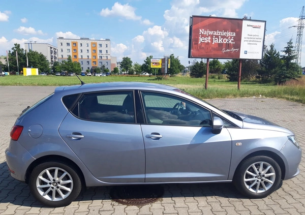 Seat Ibiza cena 37000 przebieg: 45473, rok produkcji 2017 z Knurów małe 191